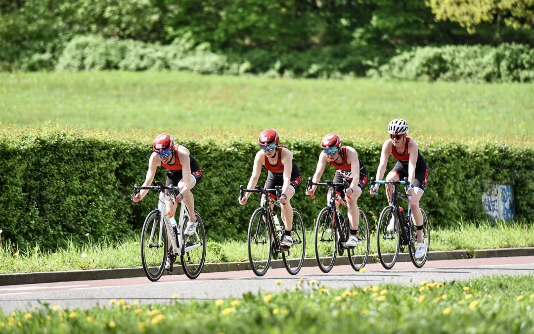 Wedstrijd verslag Dames 1 Team triathlon in Arnhem 2024